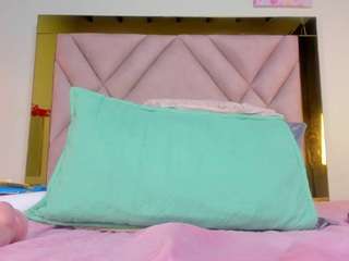 karlarossee live cam preview