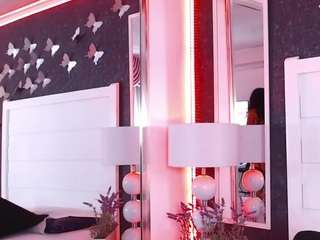 vanessatoro's live room