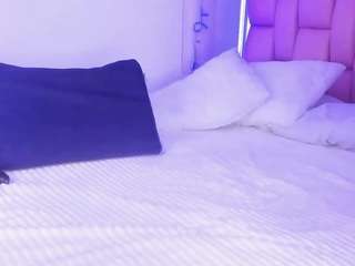 VanessaToro live cam preview