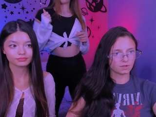 itscharlliee live cam preview