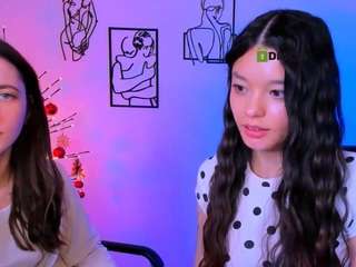 itscharlliee live cam preview