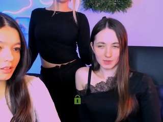 itscharlliee live cam preview