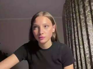 SanoraMoznett live cam