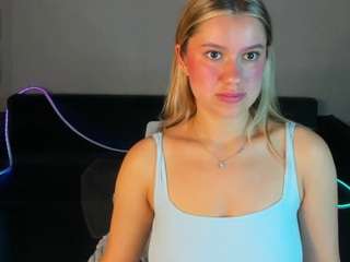 Shakira live cam preview