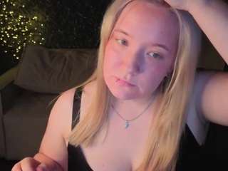 Sophia live cam preview