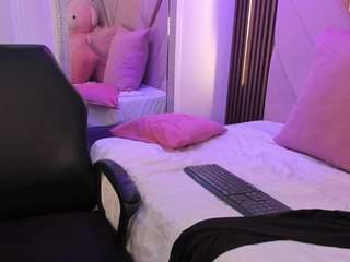 juliabonnie live cam preview