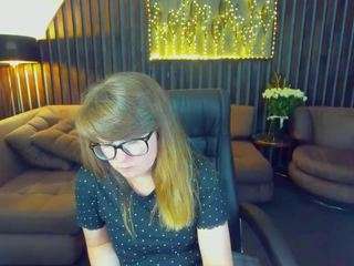 AlexaAmour live cam preview