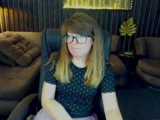 AlexaAmour live cam preview