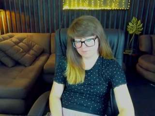 AlexaAmour live cam preview