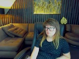 AlexaAmour live cam preview