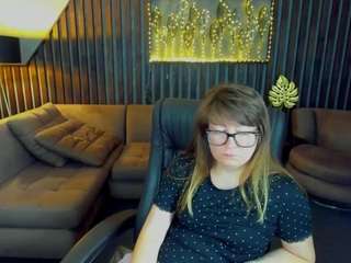 AlexaAmour live cam preview