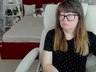 AlexaAmour live cam preview