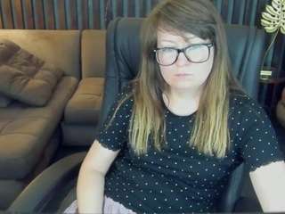 AlexaAmour live cam preview