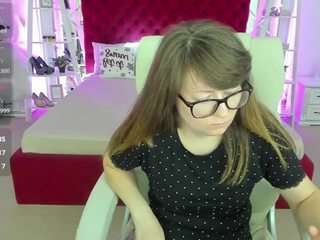 AlexaAmour live cam preview