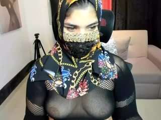 aniisaalii