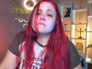 Luna-gold12's cam show statistics and live stream