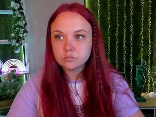 Luna-gold12's cam show statistics and live stream