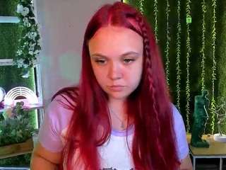 Luna-gold12's cam show statistics and live stream