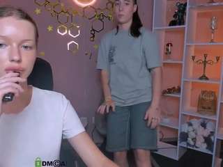 luna-gold12 Live Webcam on CamSoda