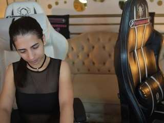 roi054 Live Webcam on CamSoda