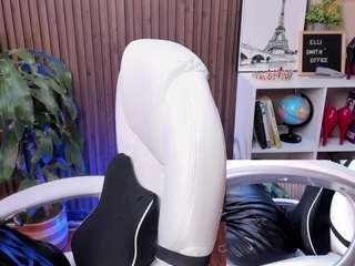 ellie-smith69