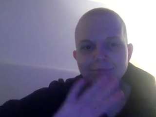 mxlennon Live Webcam on CamSoda