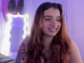 naomy-tay live cam preview