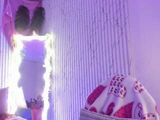 naomy-tay live cam preview