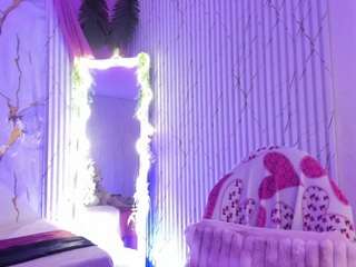 naomy-tay live cam preview