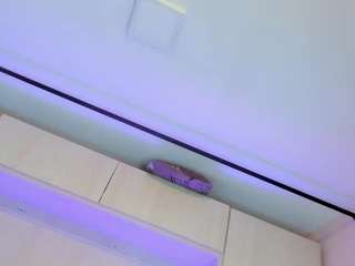 AlannaColliins live cam preview