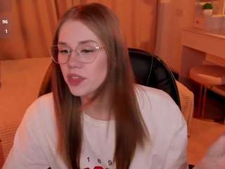 alison-doo live cam preview
