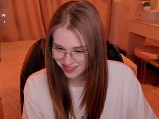 alison-doo live cam preview