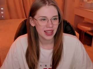 alison-doo live cam preview