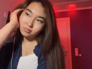 avisstoff's live room