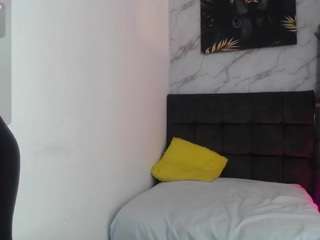 emily77