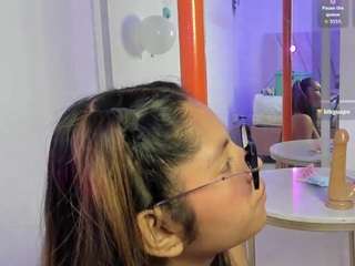emily77