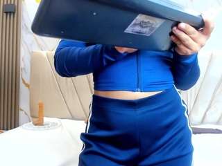 emily77