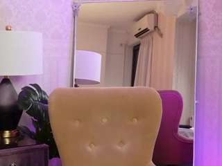 LunaMillerX live cam preview