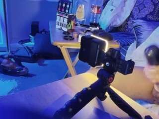 nakedtony81