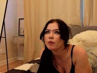 Nikki-doll