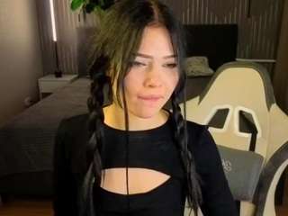 nikki-doll