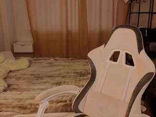 Nikki-doll