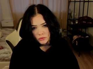 Nikki-doll