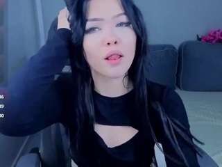 Nikki-doll