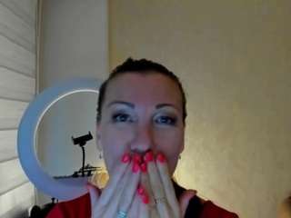 pure-elena live cam preview