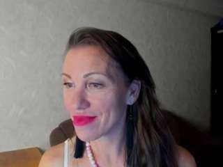 pure-elena live cam preview