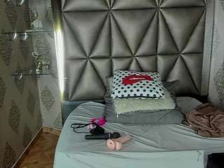 miafox03