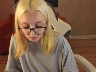 Molly-snow live cam preview
