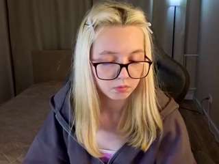 molly-snow