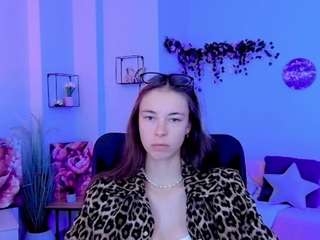 alexis-pink